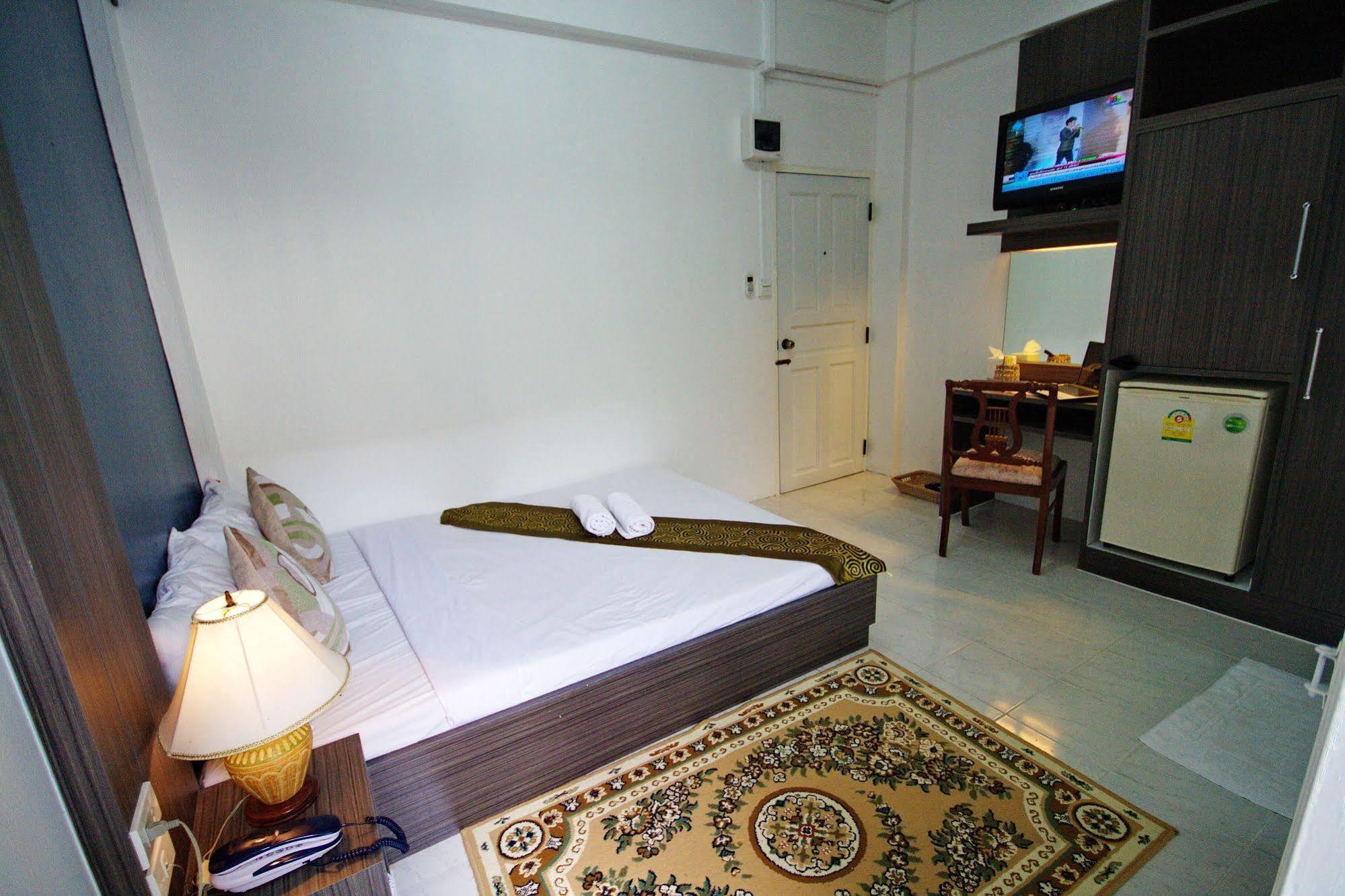 Riski Residence Bangkok-Noi - Wasit Apartment Exteriér fotografie